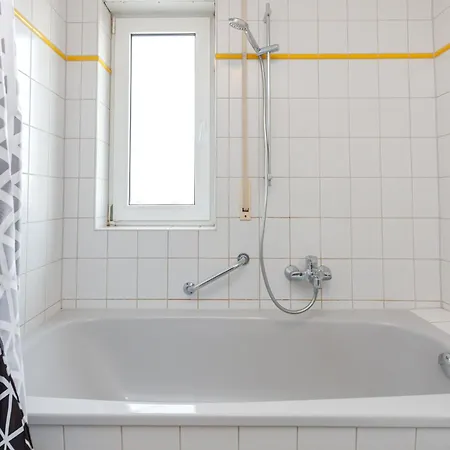 Fullhouse - - K28 A - Southern Center Appartamento