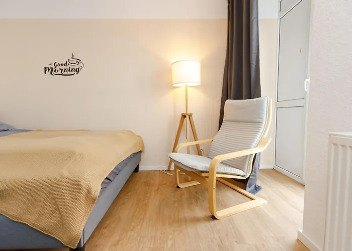 Fullhouse - - K28 A - Southern Center