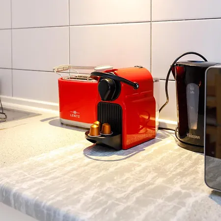 Fullhouse - - K28 A - Southern Center *