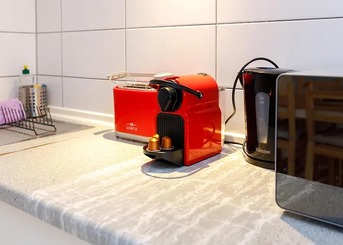 Fullhouse - - K28 A - Southern Center *