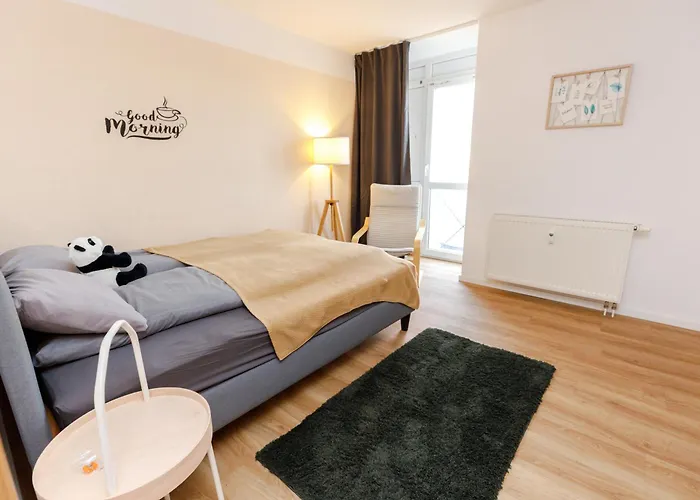 Fullhouse - - K28 A - Southern Center